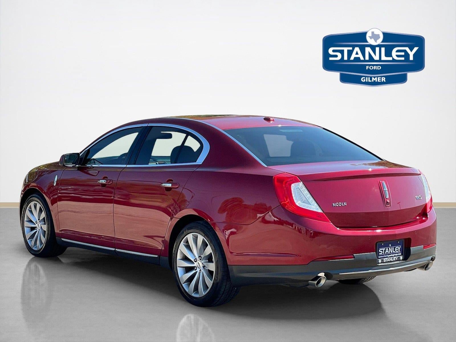 Used 2014 Lincoln MKS FWD image 5