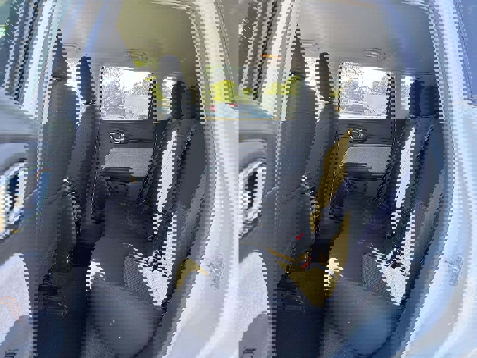 Used 2022 Jeep Compass Sport image 30