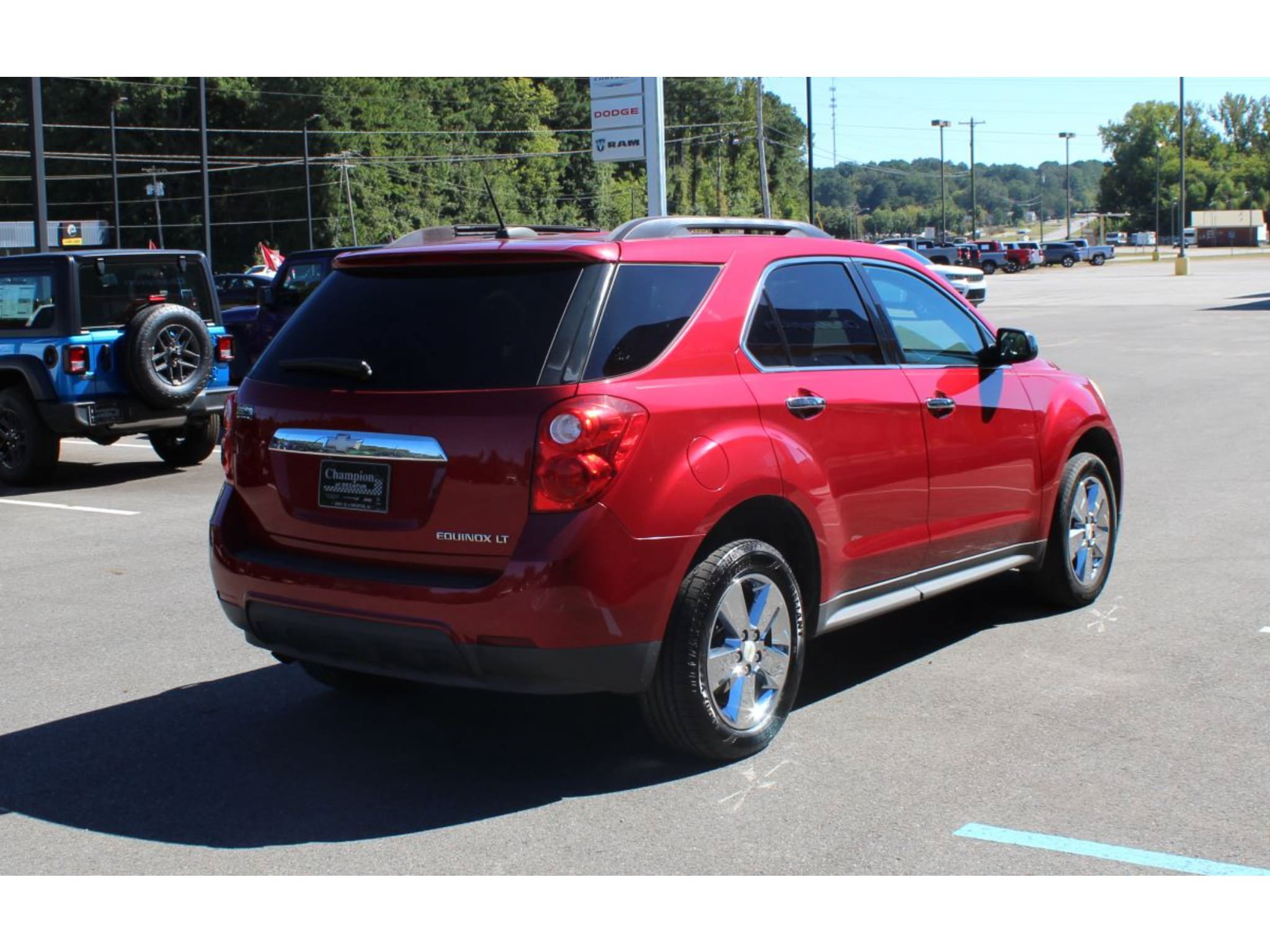 Used 2015 Chevrolet Equinox LT FWD image 4