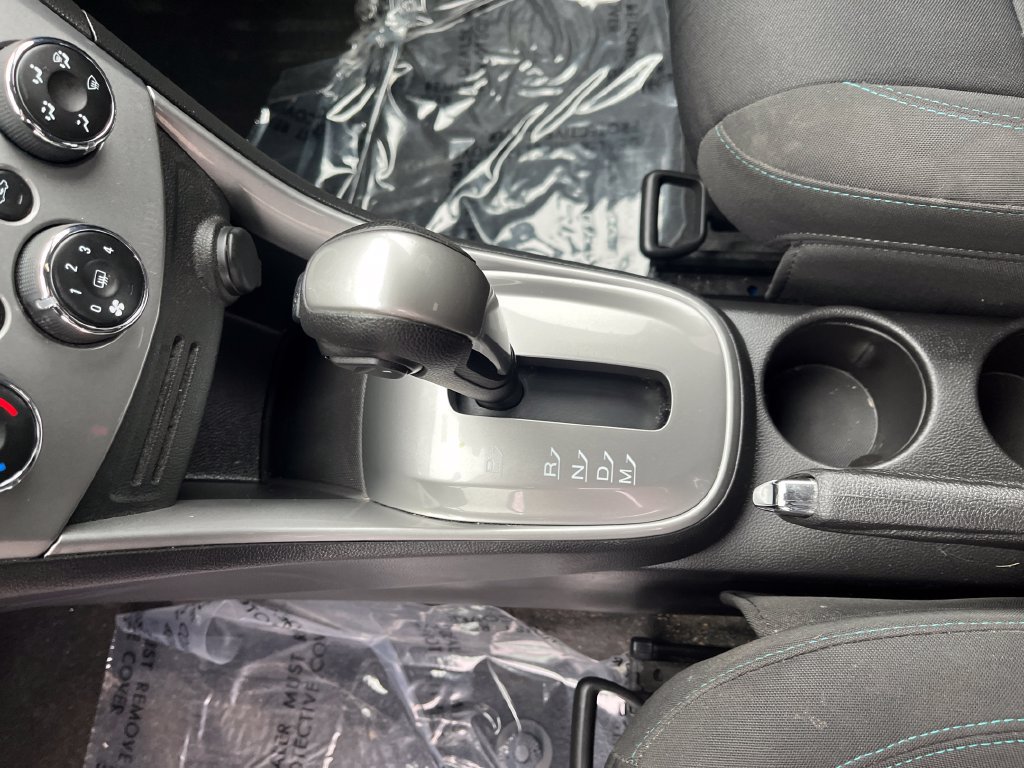 Used 2015 Chevrolet Trax LT AWD/4WD image 23