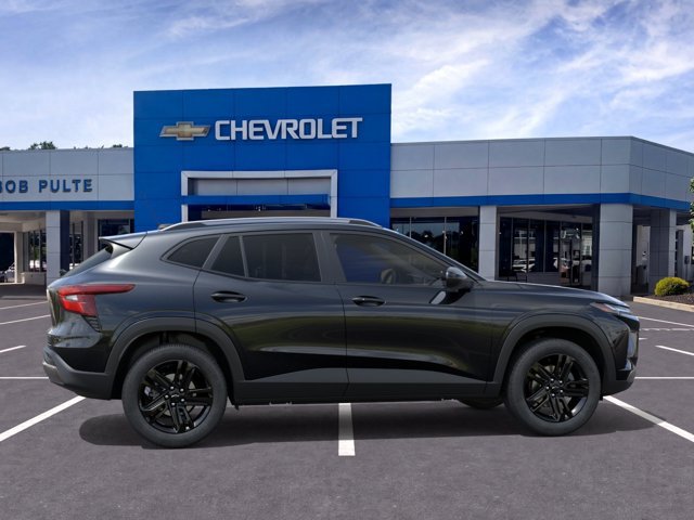 New 2026 Chevrolet Trax ACTIV w/ Sunroof Package FWD image 5