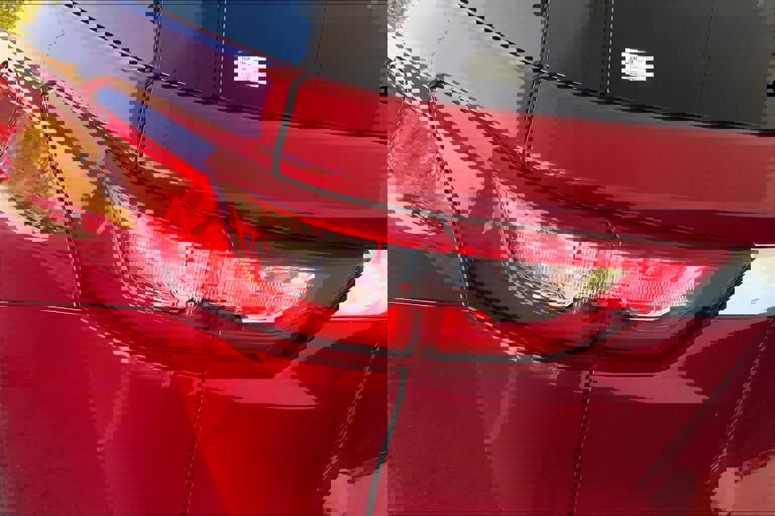 Used 2020 Chevrolet Traverse High Country image 29