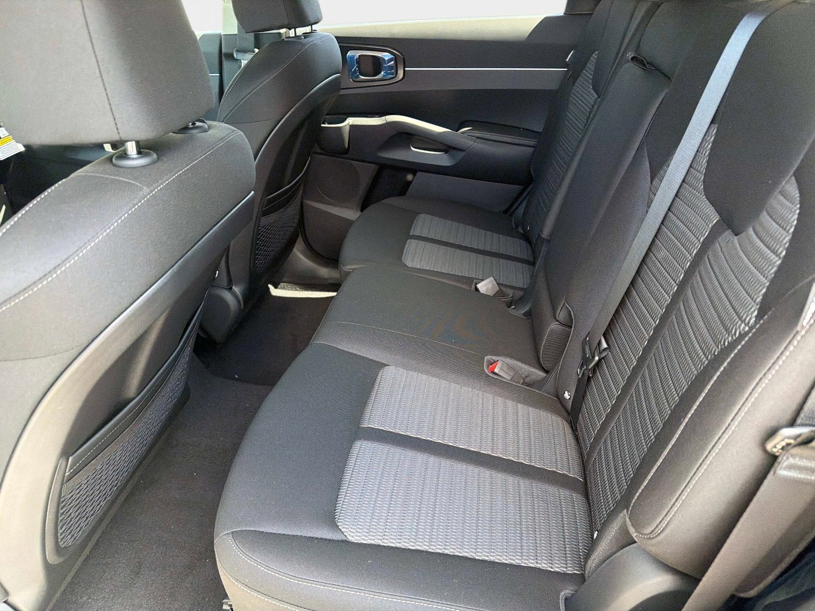 New 2026 Kia Sorento LX FWD image 11