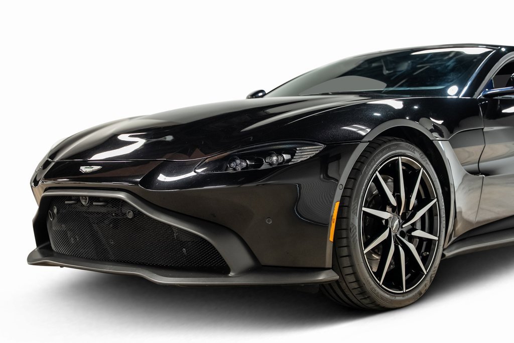 Used 2020 Aston Martin V8 Vantage Coupe image 10