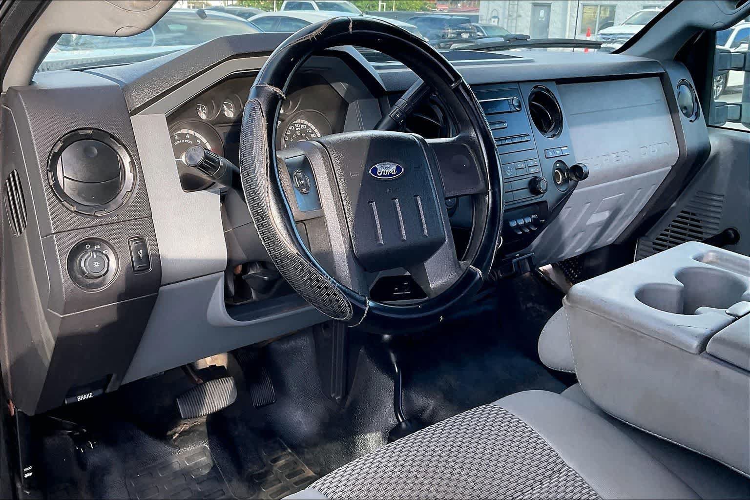 Used 2012 Ford F250 XL w/ FX4 Off Road Pkg AWD/4WD video 2