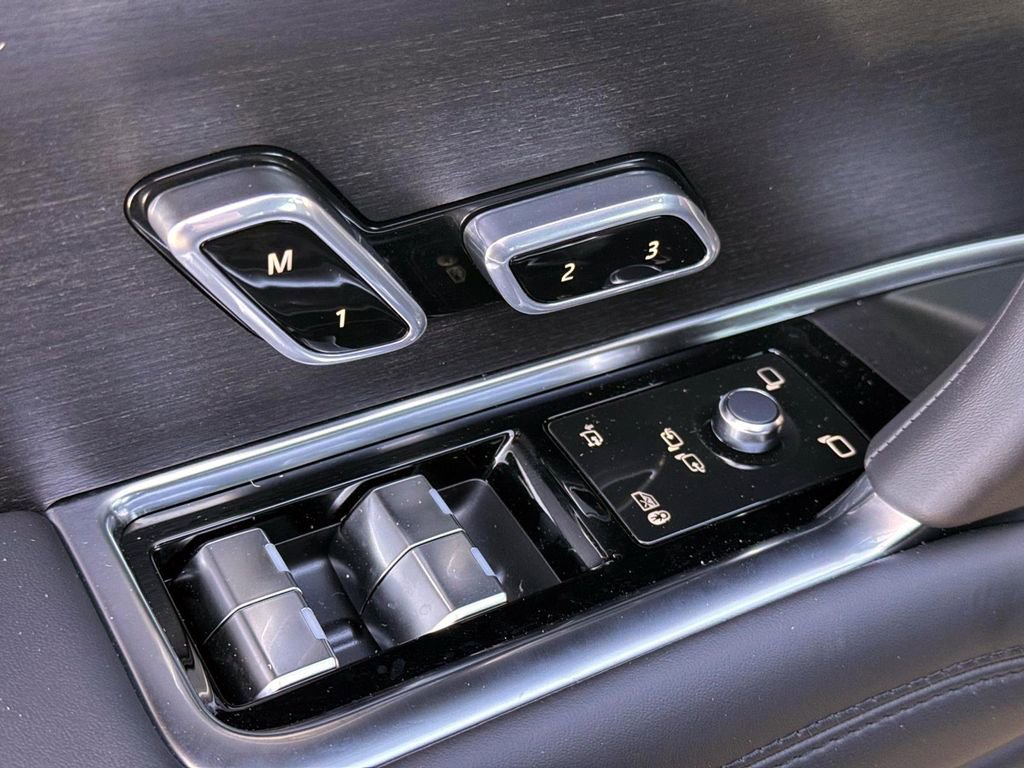 New 2026 Land Rover Range Rover SE AWD/4WD image 15