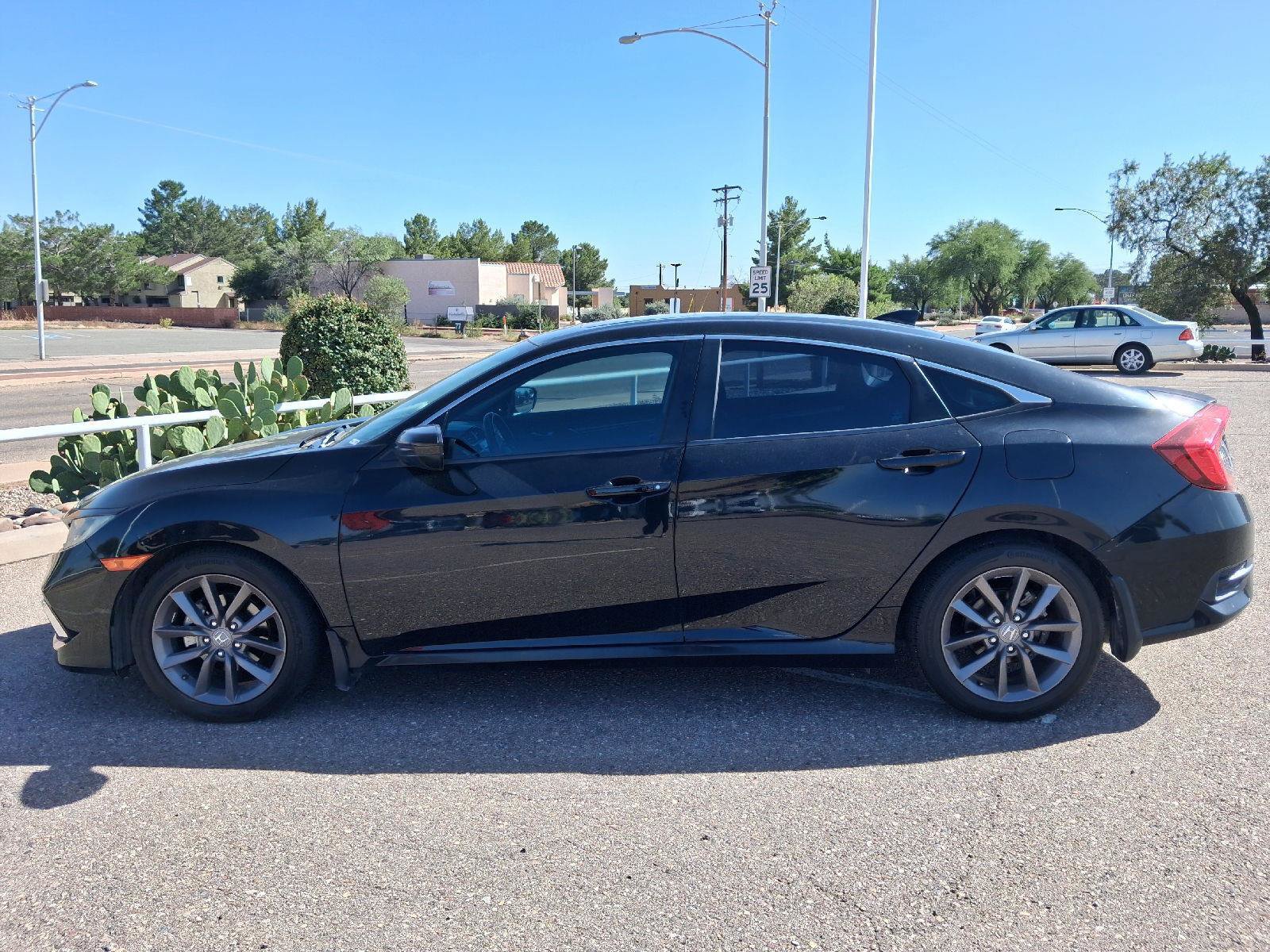 Used 2020 Honda Civic EX-L image 2