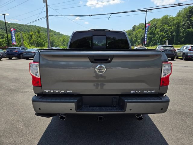 Used 2021 Nissan Titan SV w/ SV Convenience Package AWD/4WD image 7