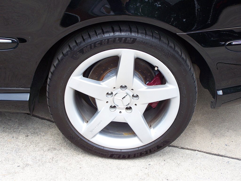 Used 2005 Mercedes-Benz CLK 500 Cabriolet image 32