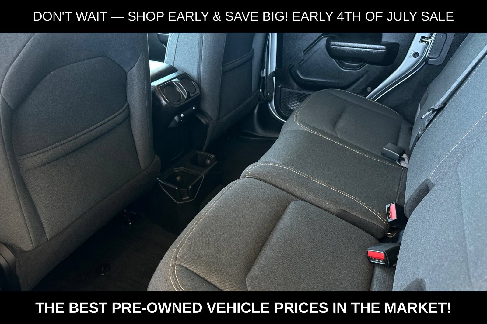 Used 2024 Jeep Wrangler Unlimited Sport AWD/4WD image 14