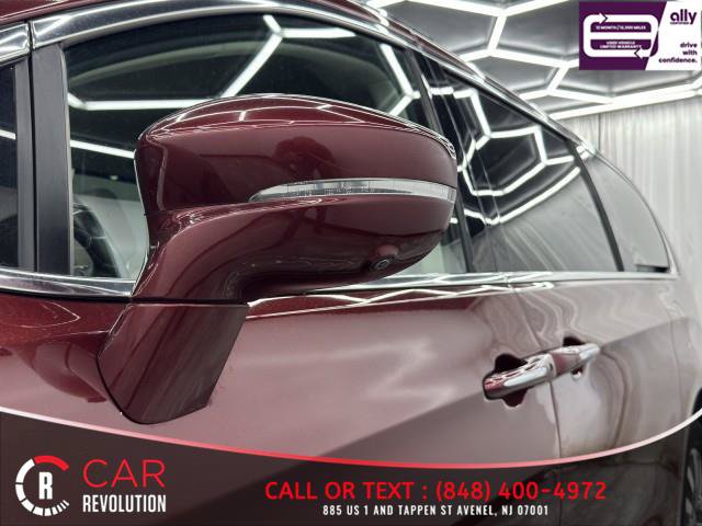 Used 2021 Chrysler Pacifica Touring-L FWD image 73