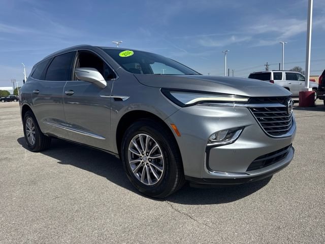 Used 2024 Buick Enclave Premium image 8