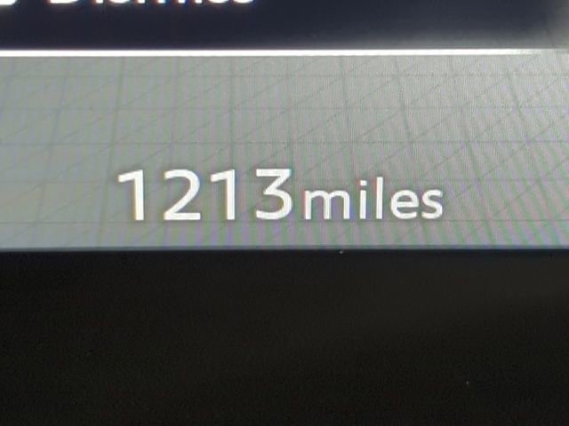 Certified 2025 Nissan Kicks SR image 12