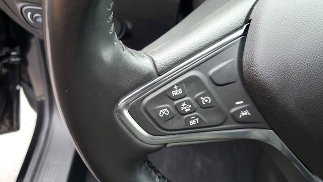 Used 2019 Chevrolet Equinox LT w/ Driver Convenience Package image 9