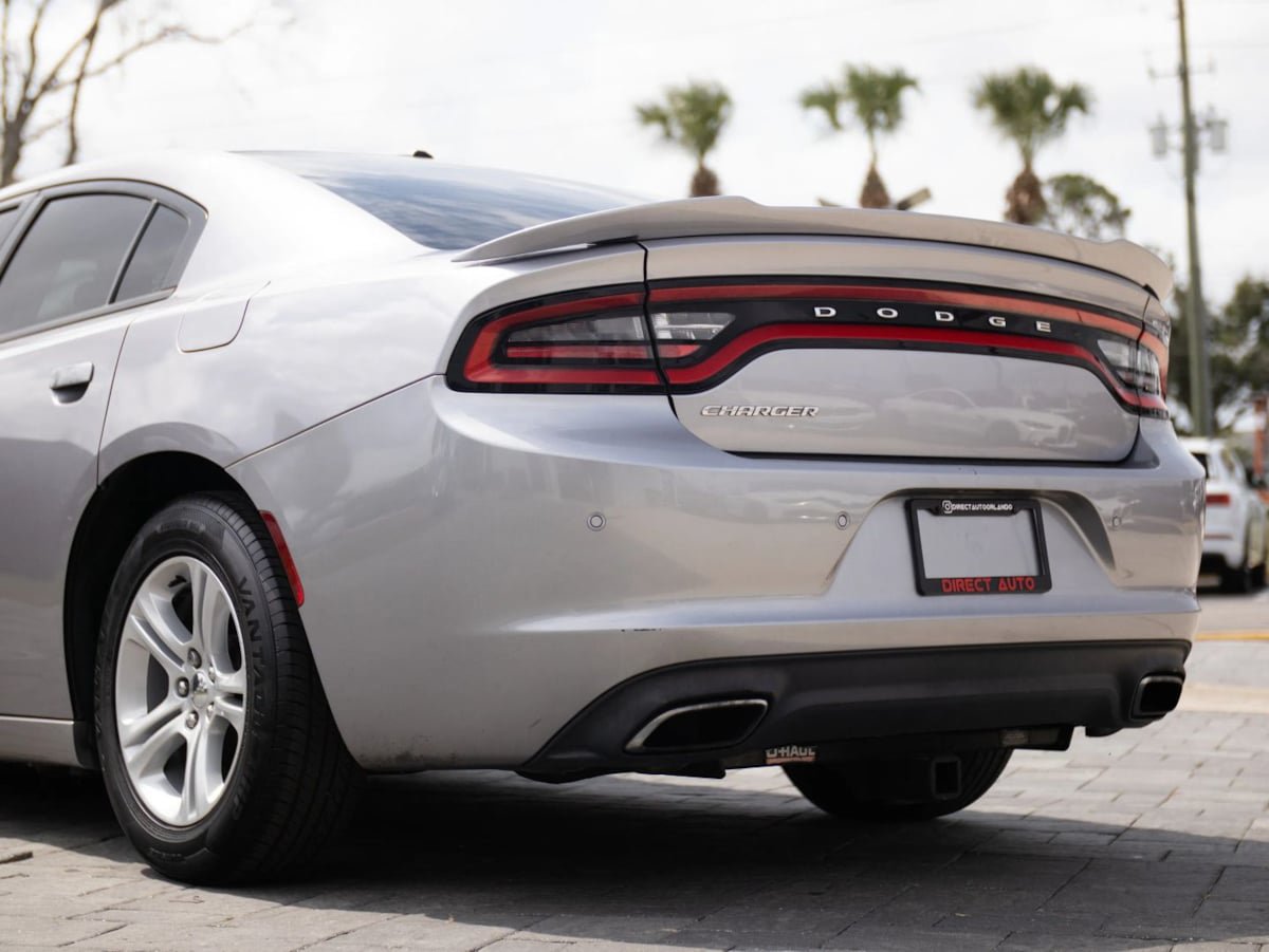 Used 2016 Dodge Charger SE w/ Popular Equipment Group RWD image 11