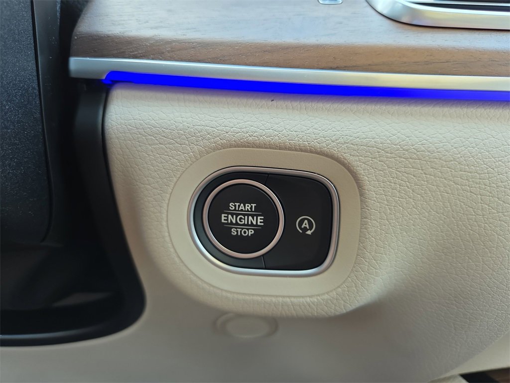 New 2025 Mercedes-Benz GLS 450 4MATIC image 26