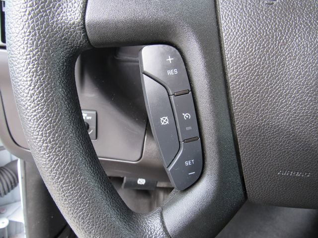 Used 2024 GMC Savana 2500 w/ Driver Convenience Package image 15