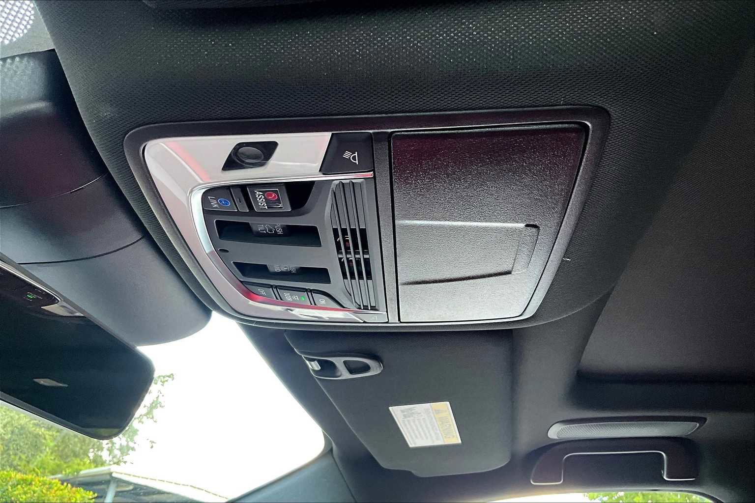 Used 2025 Acura RDX A-Spec image 35