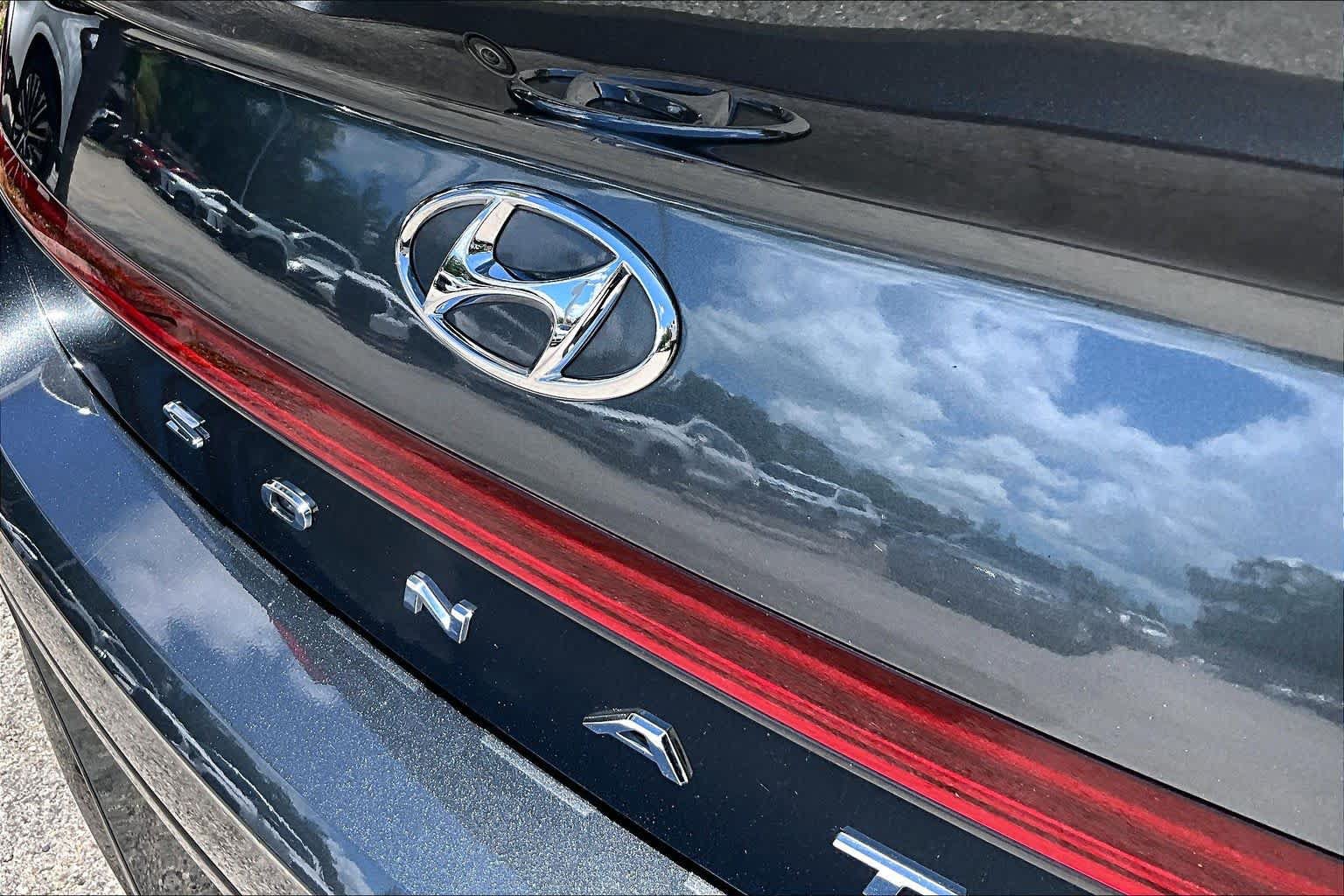 Used 2022 Hyundai Sonata SEL Plus w/ Cargo Package FWD image 32
