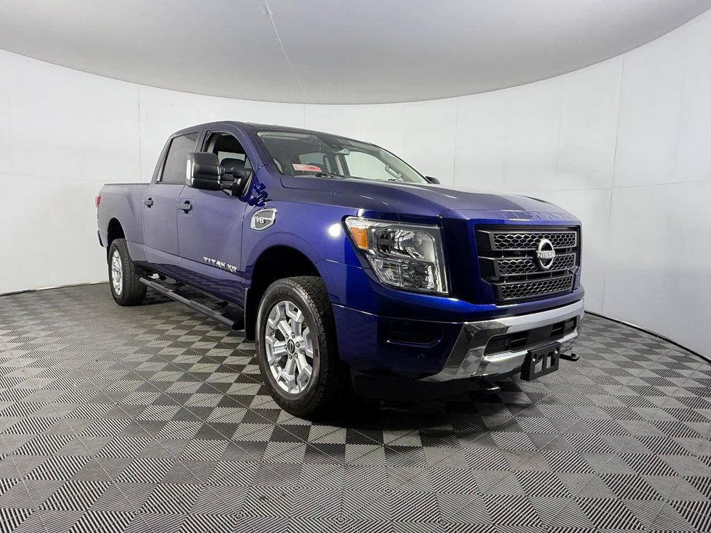 Used 2024 Nissan Titan SV w/ SV Convenience Package AWD/4WD image 4