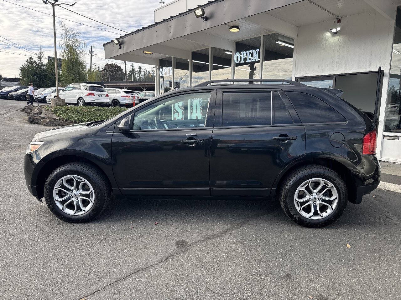 Used 2014 Ford Edge SEL AWD/4WD image 3