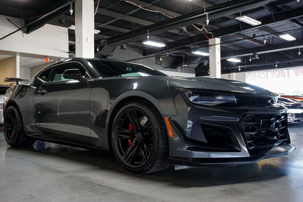 Used 2018 Chevrolet Camaro ZL1 image 4