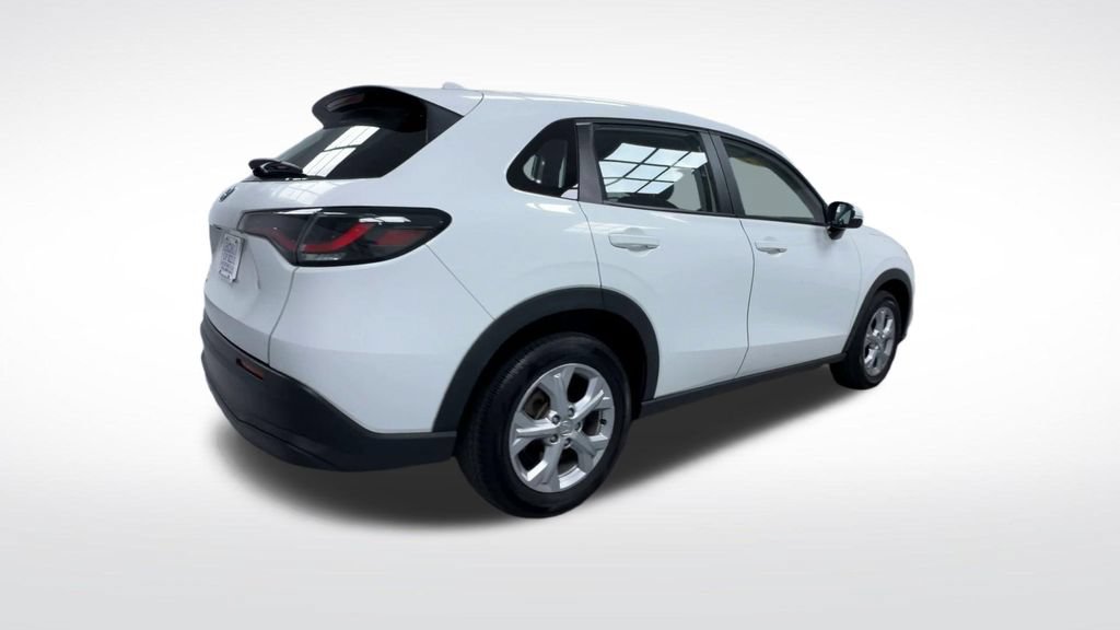 Used 2024 Honda HR-V LX image 8