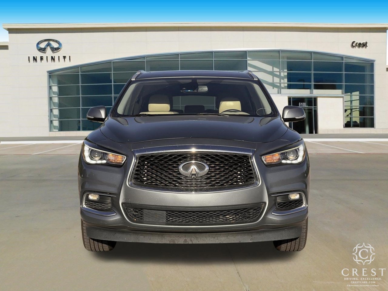 Used 2019 INFINITI QX60 Luxe w/ Essential Package FWD image 9