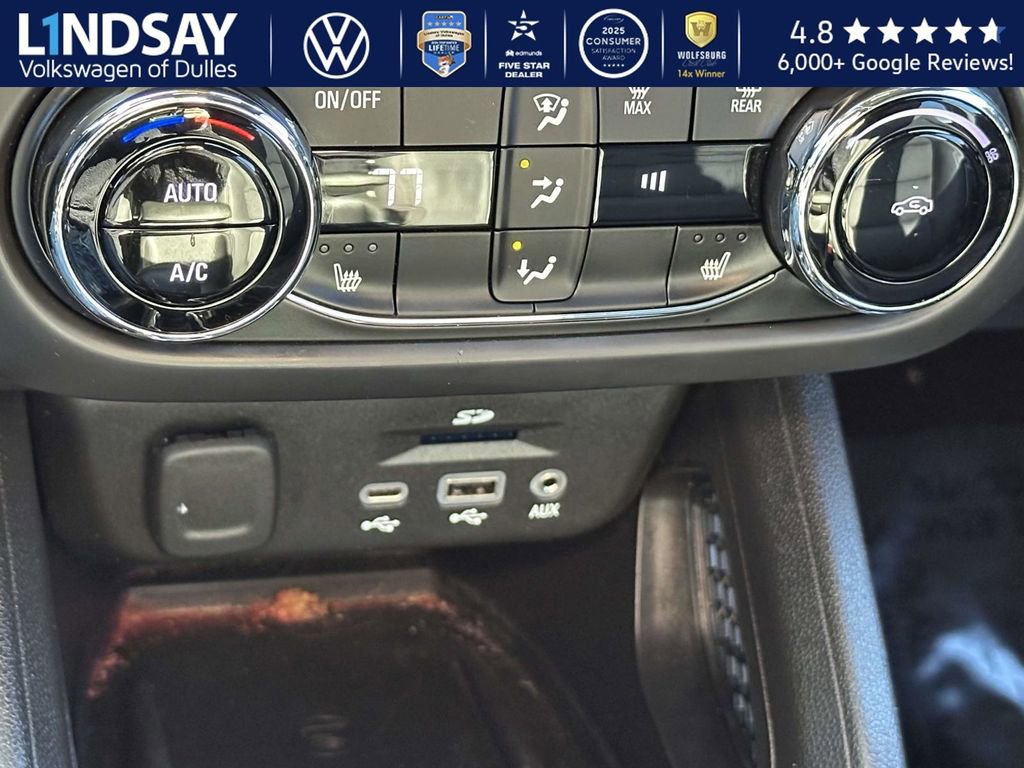 Used 2022 Chevrolet TrailBlazer RS w/ Technology Package image 17