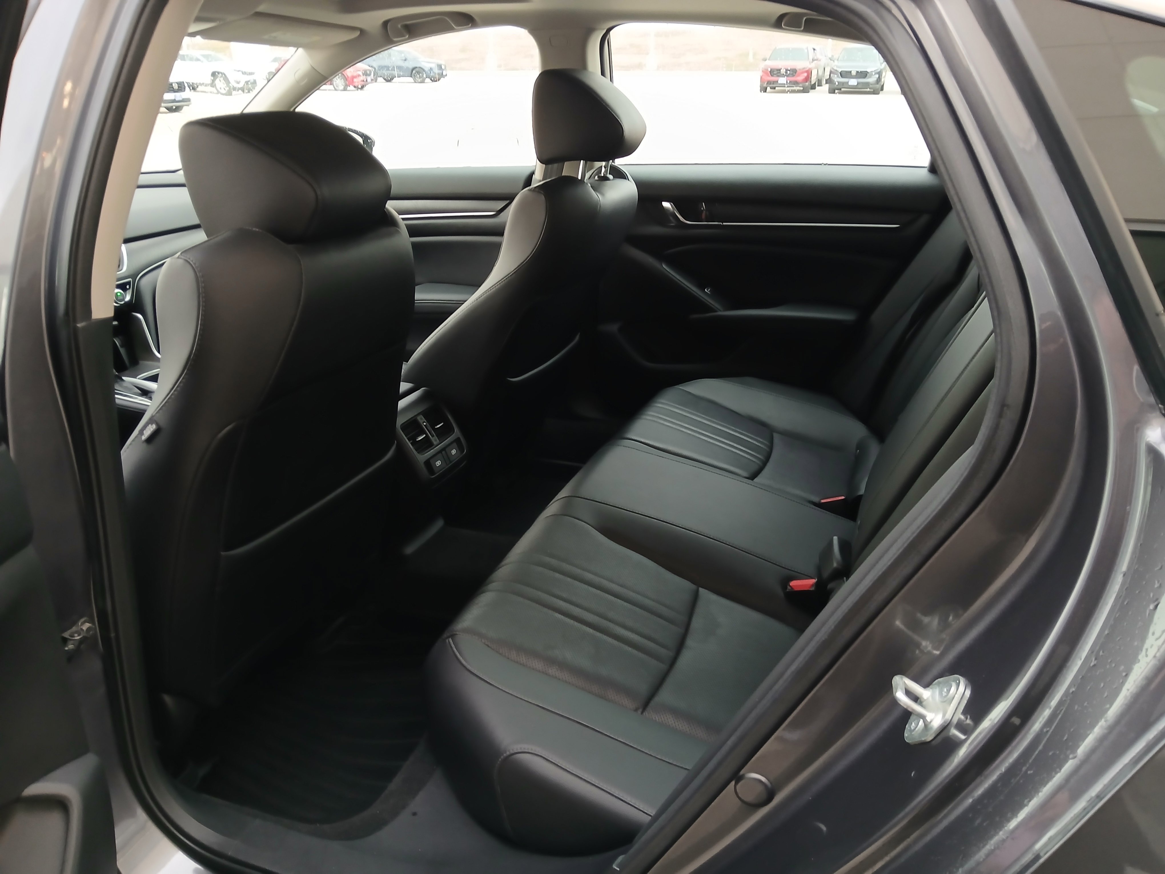 Used 2021 Honda Accord EX-L image 9