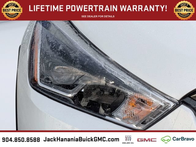 Used 2020 Nissan Kicks SR w/ SR Premium Package FWD image 9