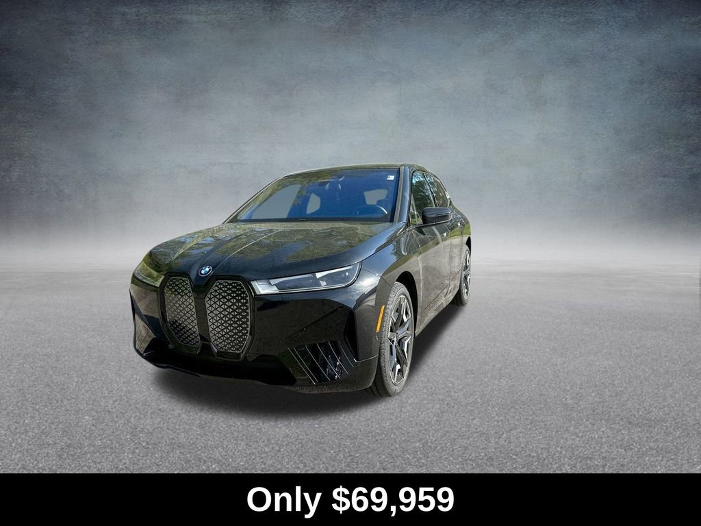 Used 2025 BMW iX xDrive50 AWD/4WD image 4