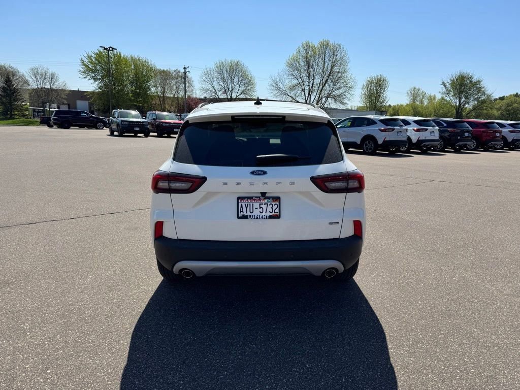 New 2025 Ford Escape SE w/ PHEV Premium Package FWD image 4