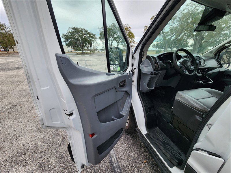 Used 2019 Ford Transit 250 148 Medium Roof image 27