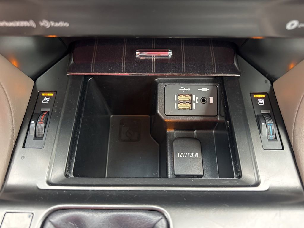 Used 2022 Lexus GX 460 Premium w/ Premium Package image 8