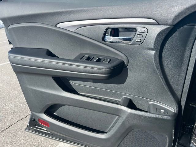 New 2025 Honda Ridgeline RTL image 24