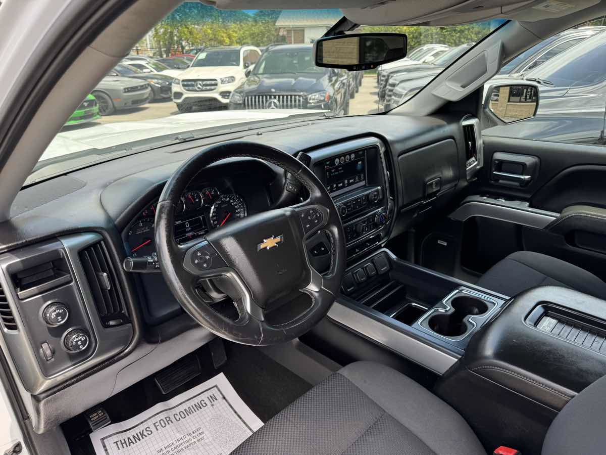 Used 2018 Chevrolet Silverado 1500 LT w/ All Star Edition AWD/4WD image 11