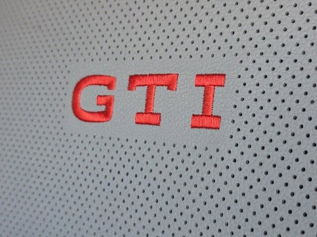 Used 2023 Volkswagen GTI Autobahn image 33
