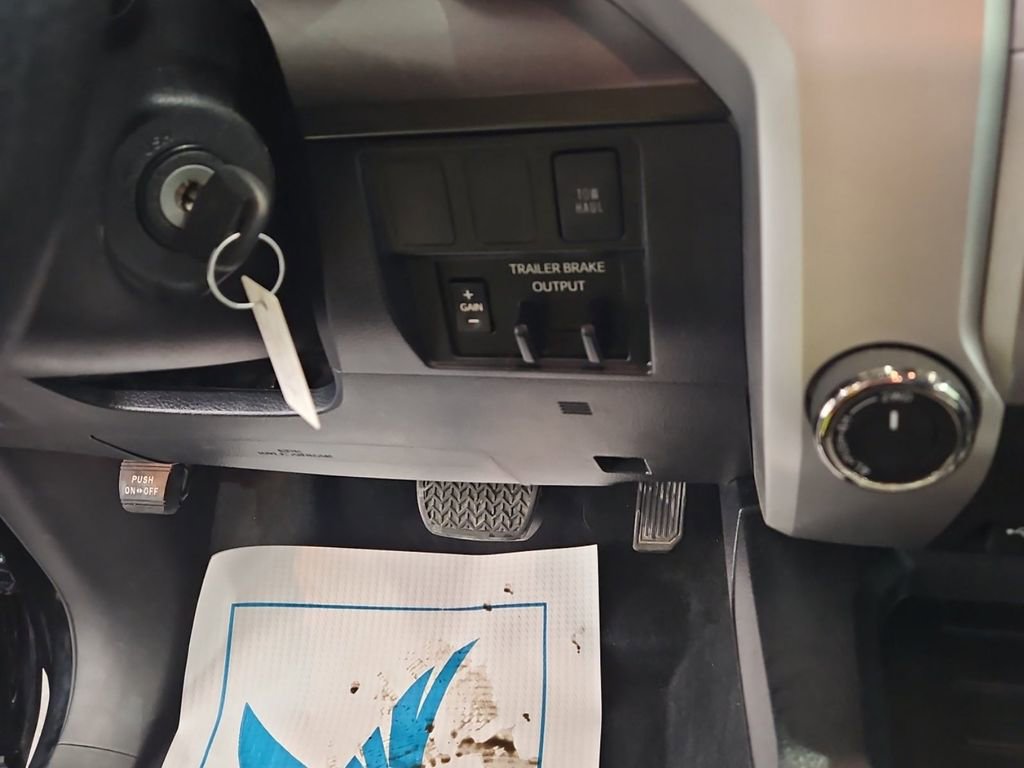 Used 2020 Toyota Tundra SR5 image 15