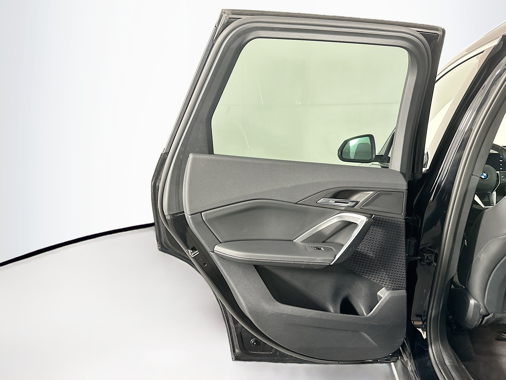 Used 2025 BMW X1 xDrive28i image 26