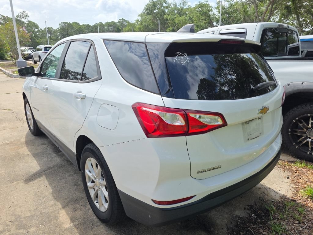 Used 2021 Chevrolet Equinox LS w/ LS Convenience Package FWD image 6