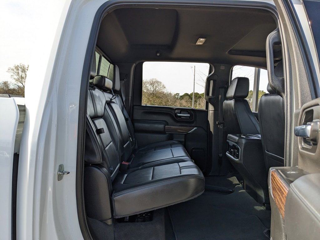 Used 2022 Chevrolet Silverado 2500 High Country w/ Safety Package II image 49