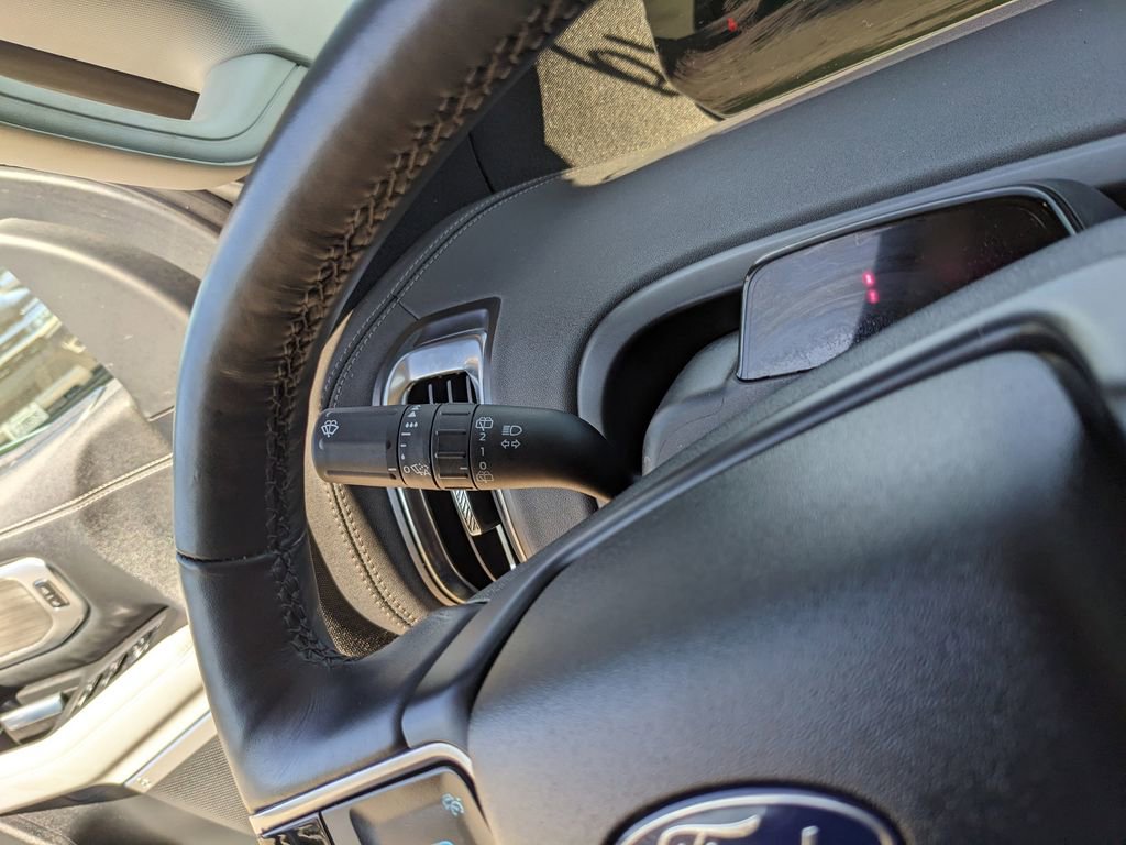 Used 2025 Ford Expedition Max Platinum image 35