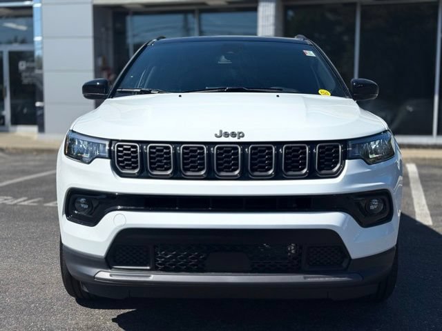 New 2025 Jeep Compass Limited w/ Sun & Sound Group AWD/4WD image 9