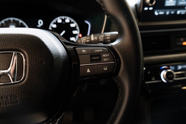 Used 2025 Honda Pilot EX-L image 24