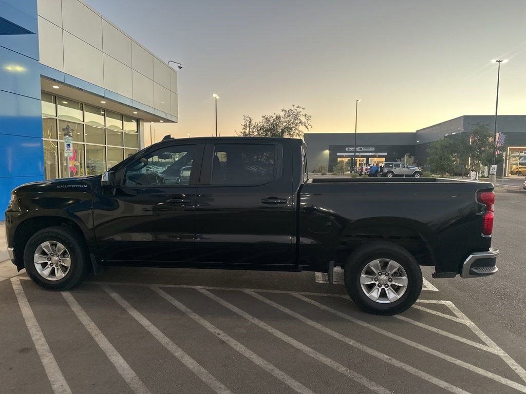 Used 2019 Chevrolet Silverado 1500 LT w/ All-Star Edition RWD image 2