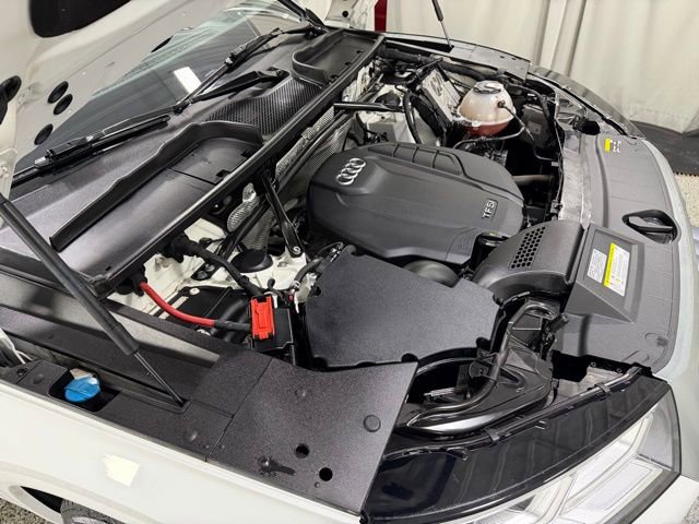 Used 2019 Audi Q5 Prestige w/ Prestige Package image 28