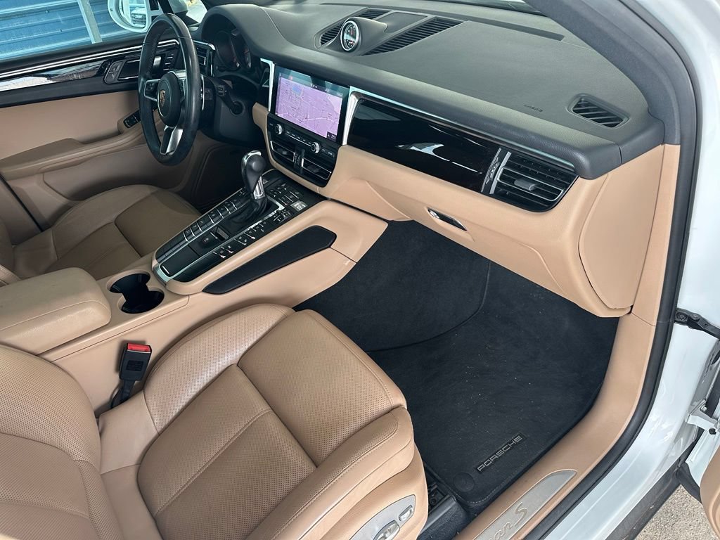 Used 2020 Porsche Macan S AWD/4WD image 40