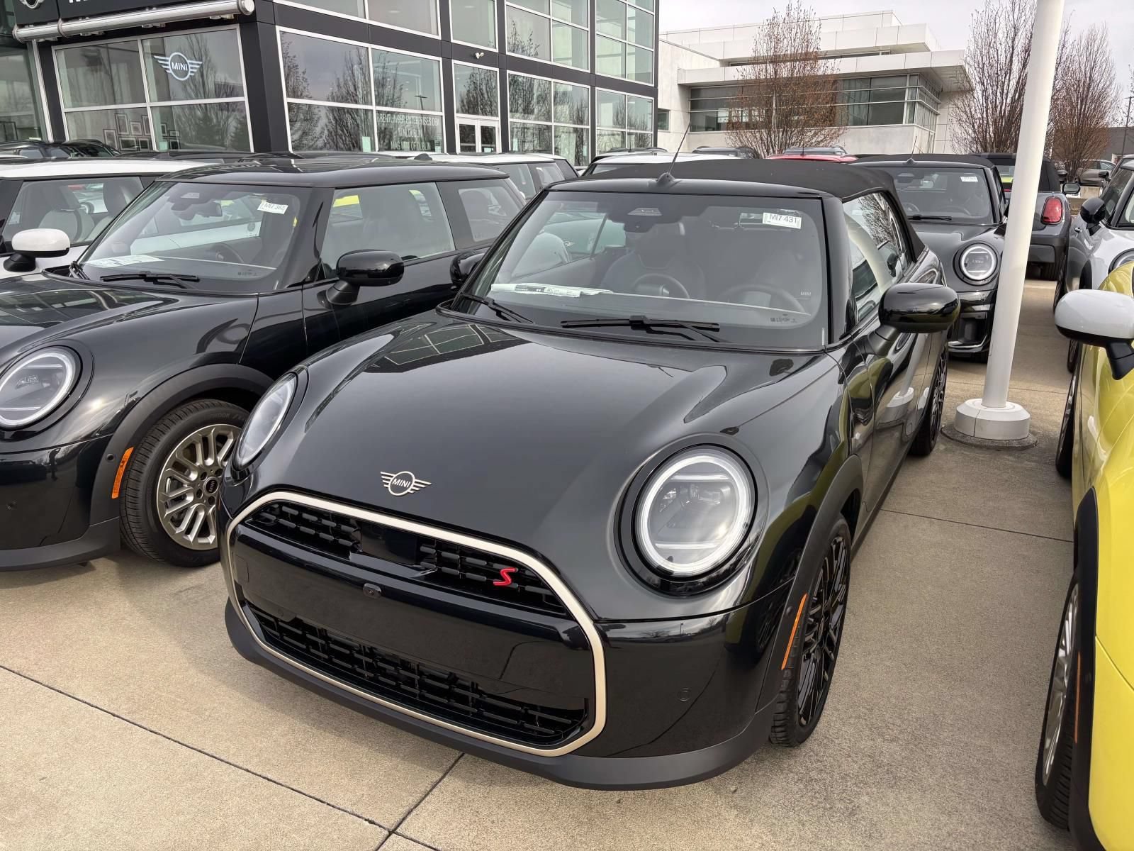 New 2026 MINI Cooper S FWD image 3
