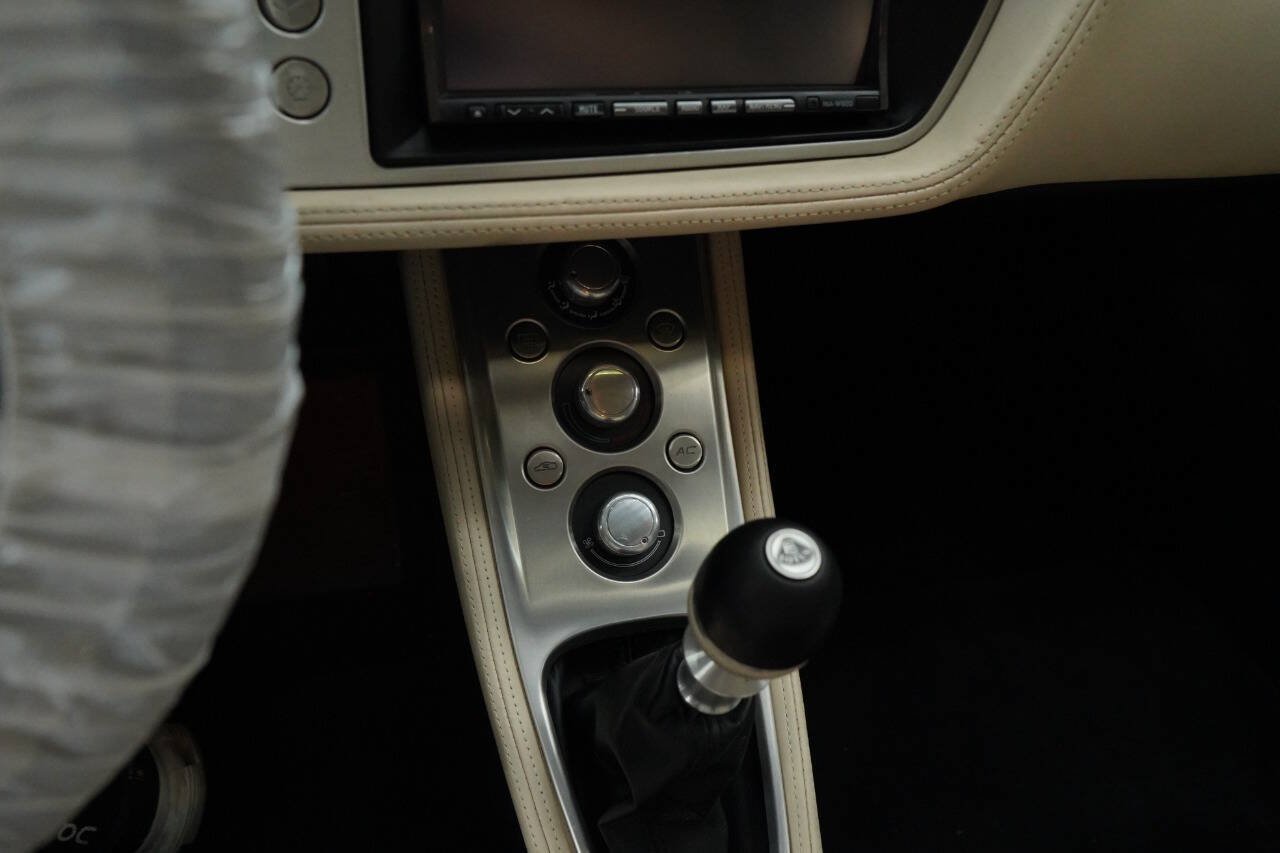 Used 2011 Lotus Evora S RWD image 82